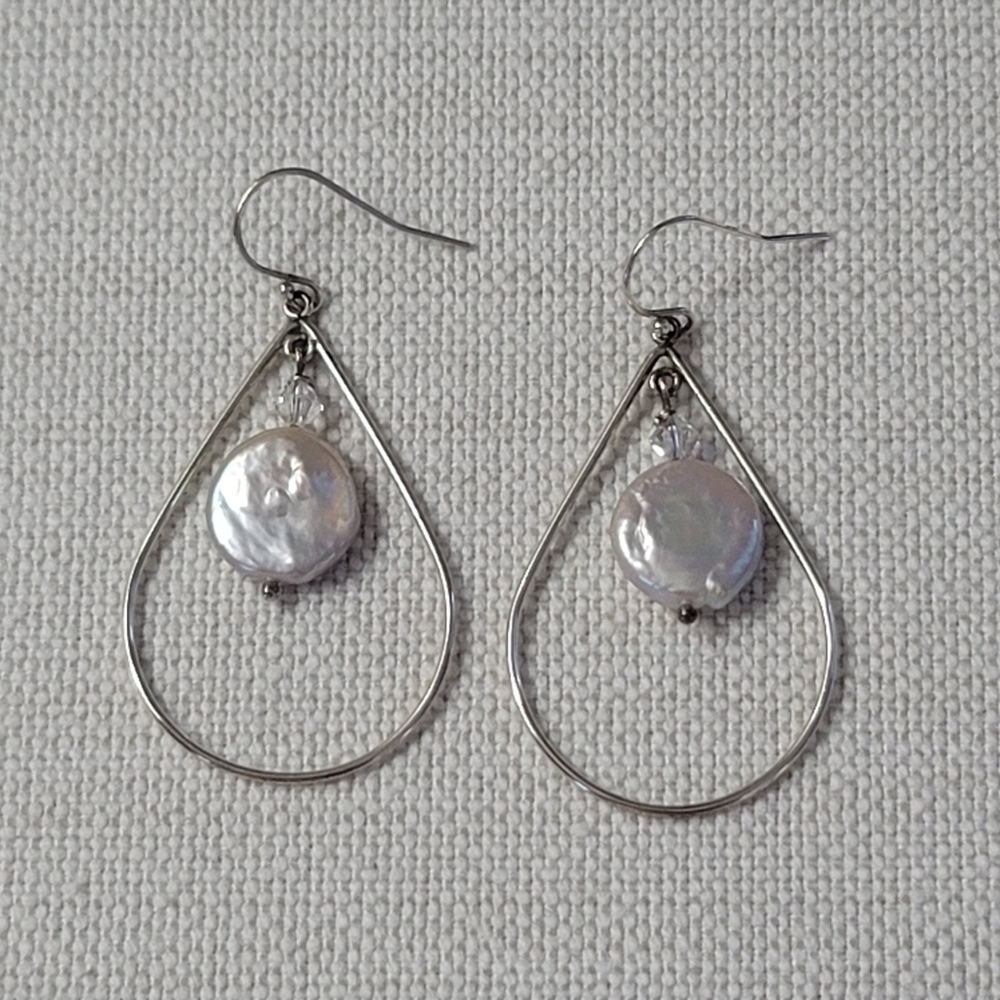 Sterling silver freshwater pearl earrings